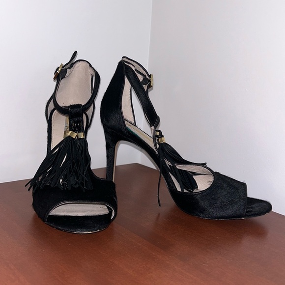 Louise et Cie Hide & Leather tassle sandals - Picture 1 of 5